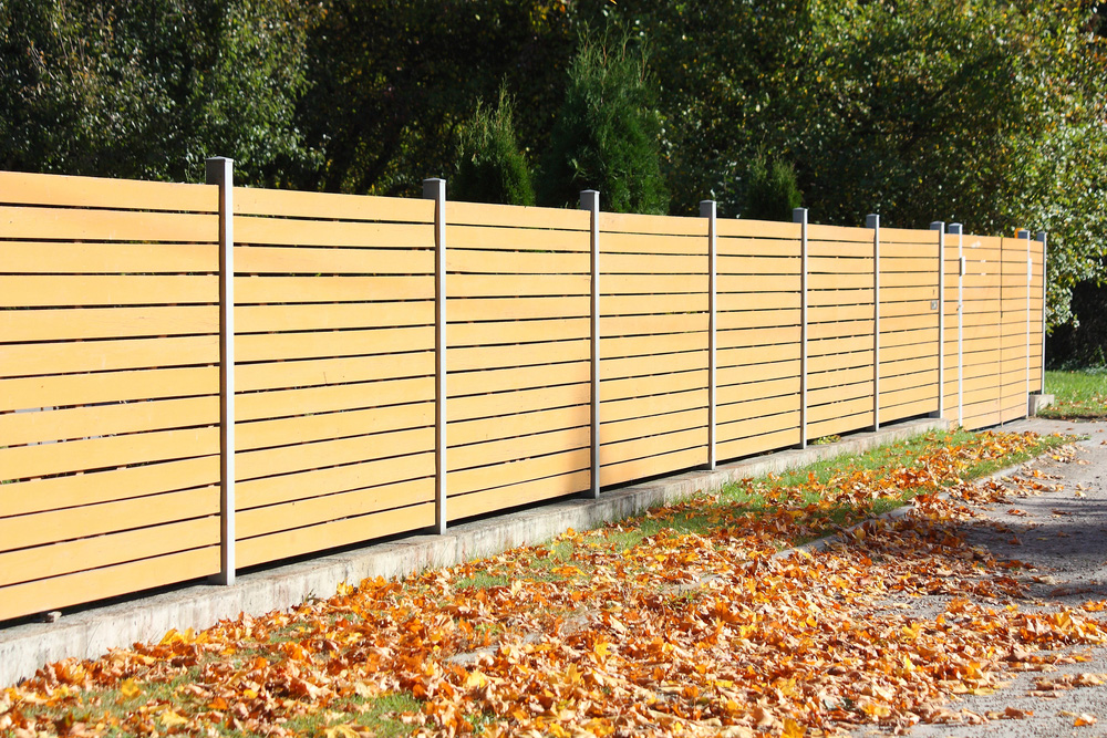 Cost Comparison: Chain Link Fence Vs. Wood Fence For Your Property