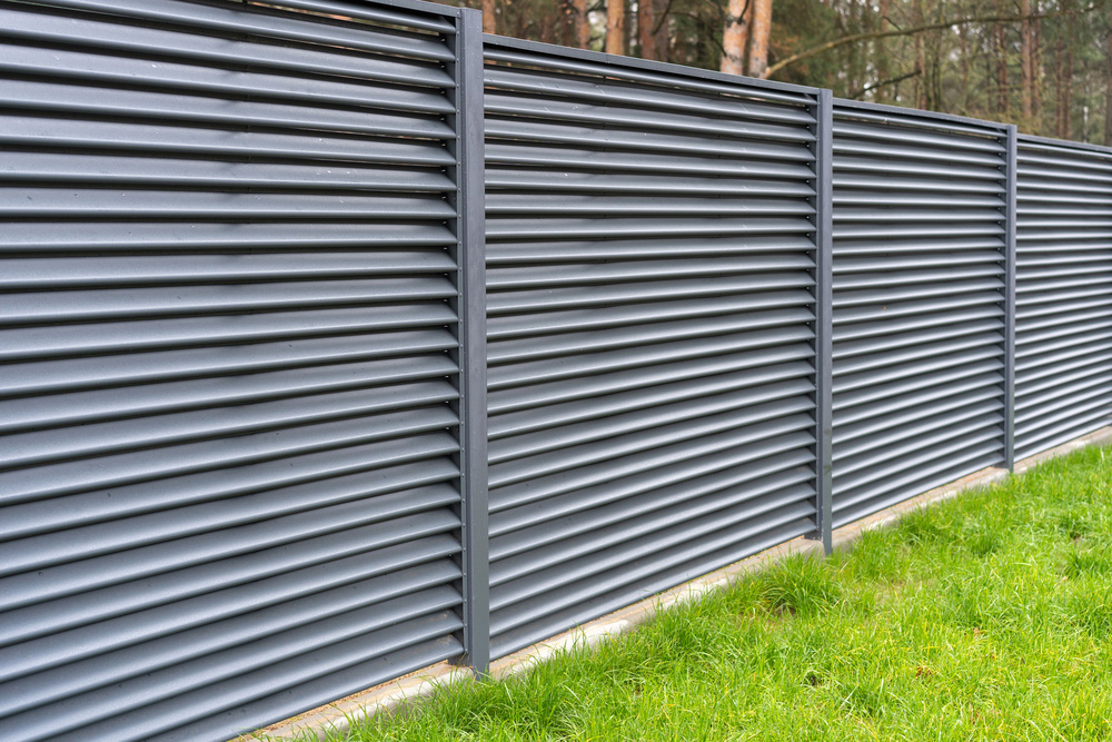 What To Know About An Aluminum Fence Post Insert